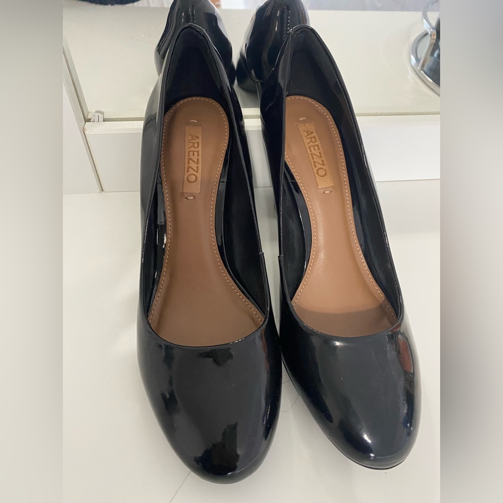 Black heels